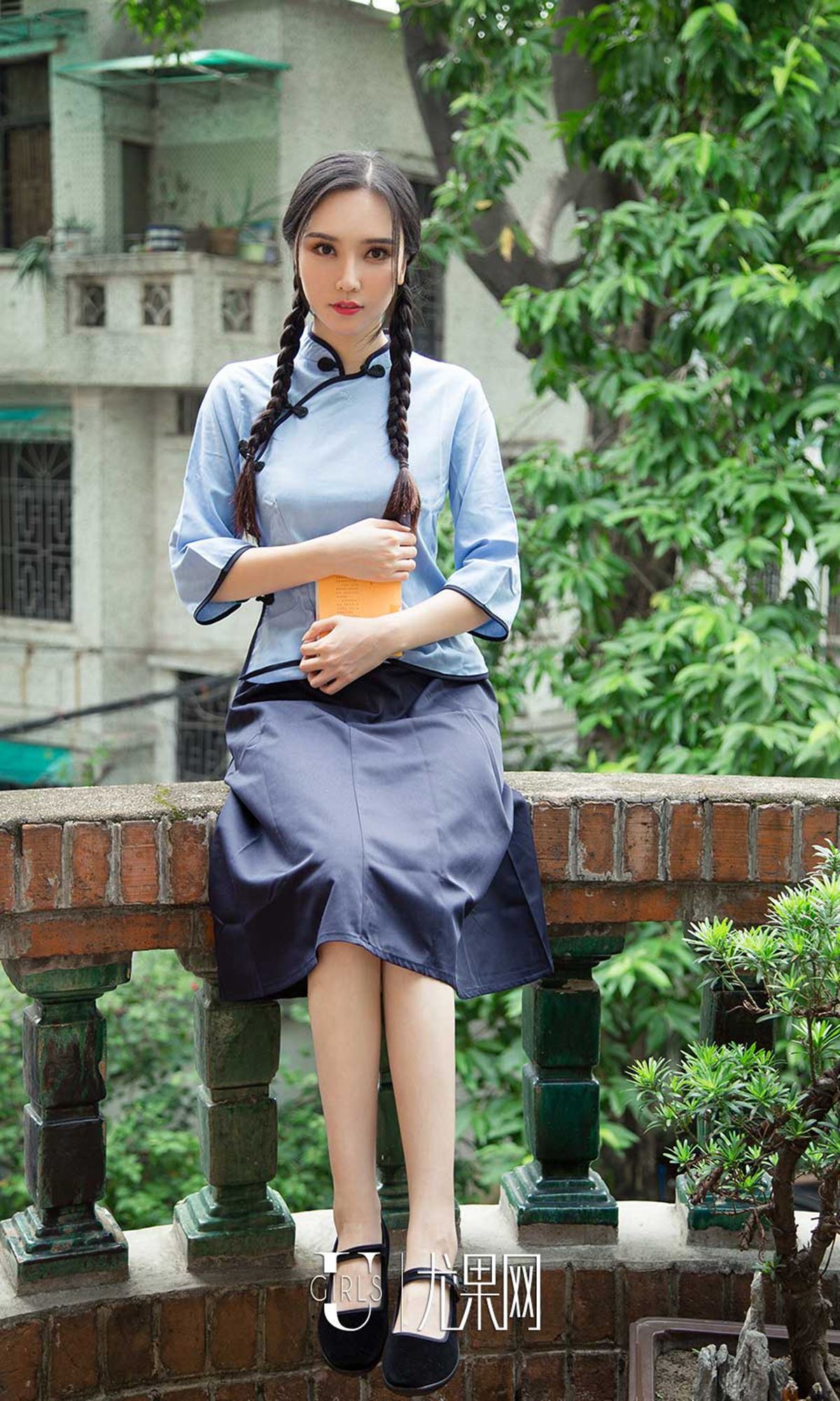 [Ugirls尤果网] 爱尤物专辑 2019.03.01 NO.1381 小北鼻 跨时空恋爱